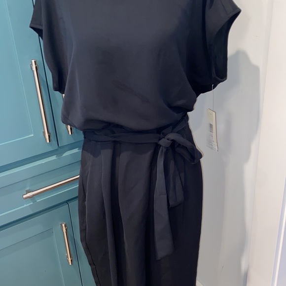 NWT ELIZA J Cap Sleeve Wide Leg Jumpsuit in Black - Picture 4 of 11